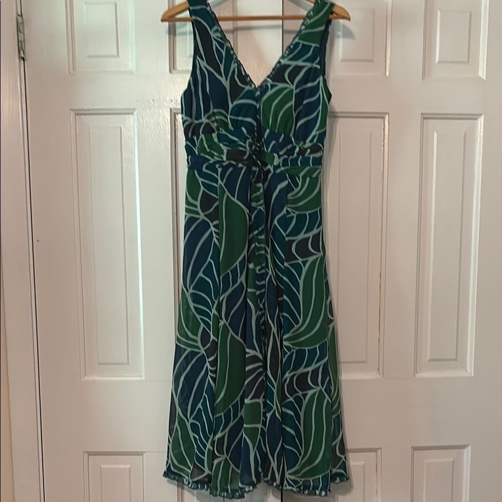 Elegant Green and Blue Patterned Dress
